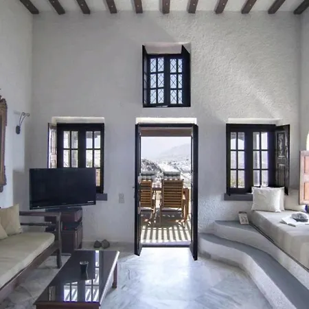 Author's Cave House,breathtaking Caldera View!6pax *